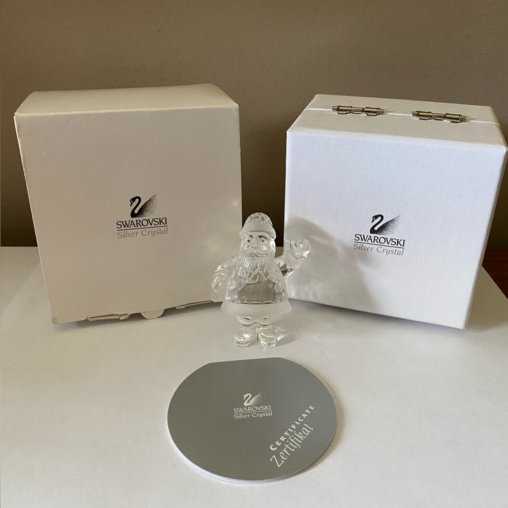 Swarovski Crystal Santa Clause Figurine w/ Blue Eyes RETIRED  #221362